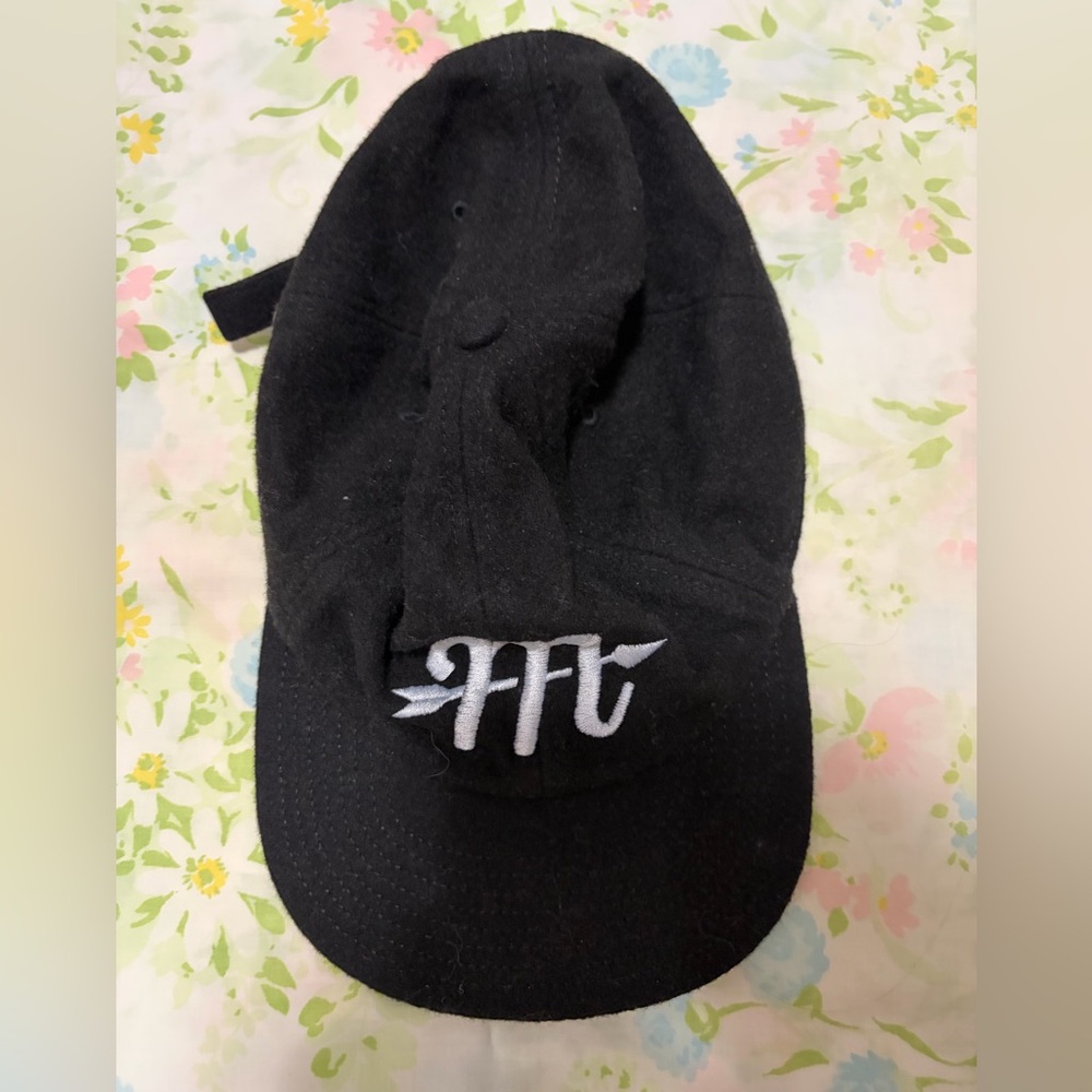 Black Hat with logo